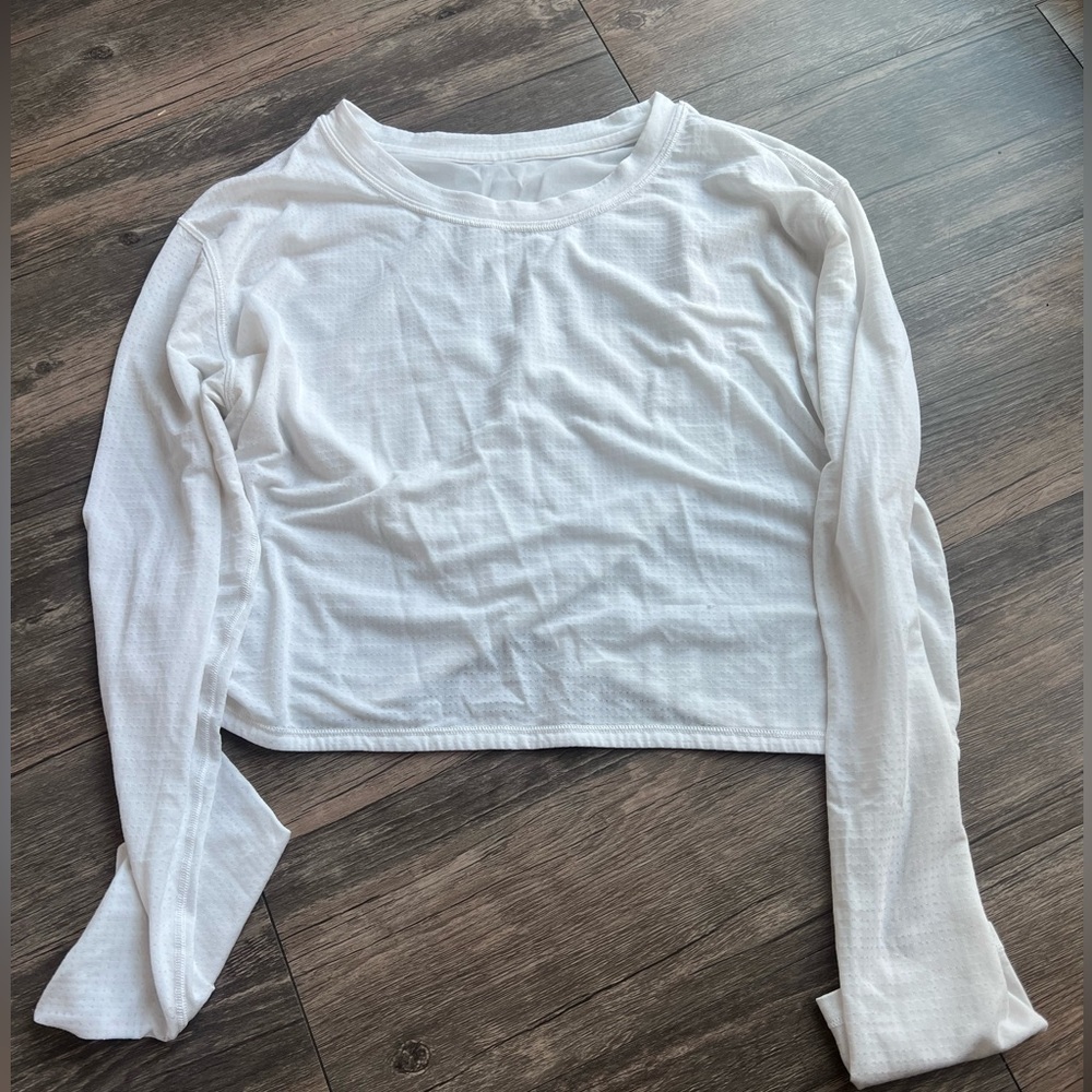 Lululemon Cropped Long Sleeve Shirt